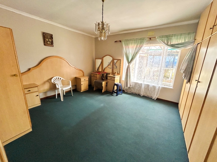 3 Bedroom Property for Sale in Kensington Western Cape